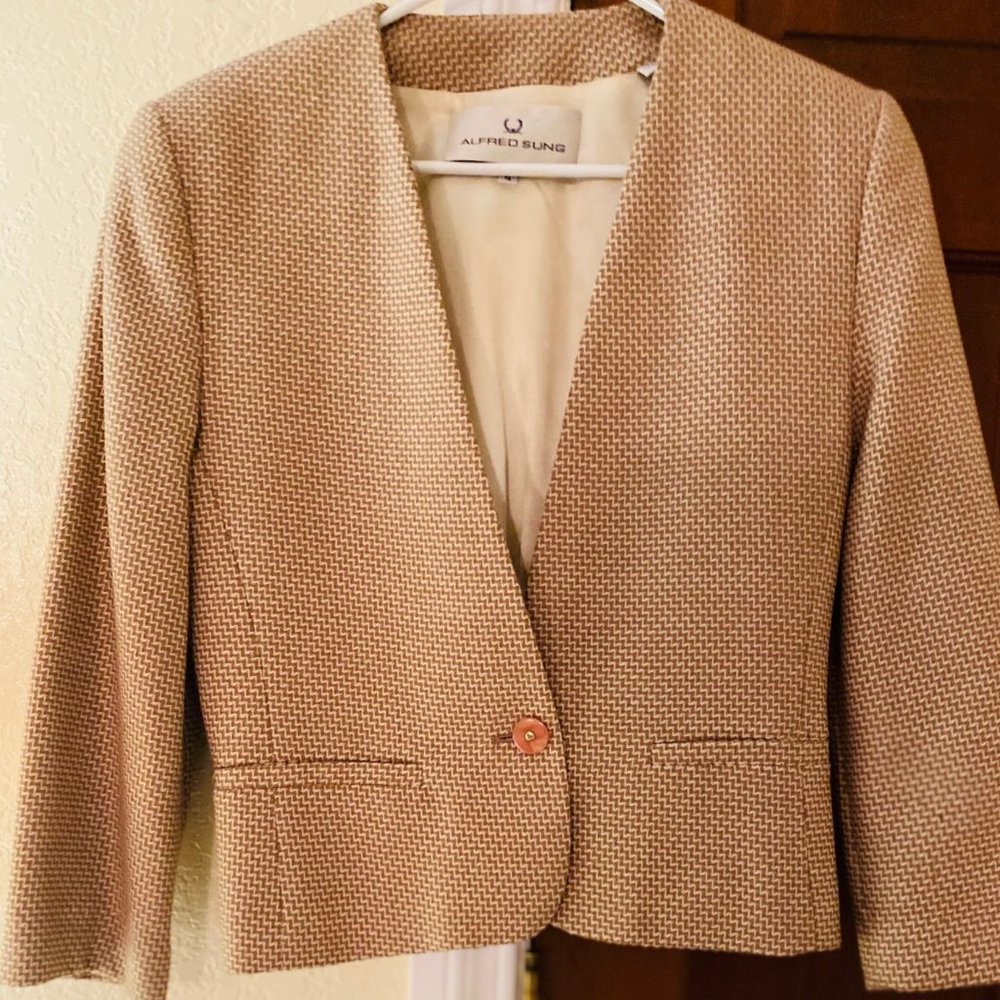 Sold on Ebay already! Alfred Sung Virgin Wool Blazer Like New MADE IN CANADA